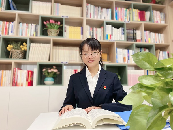 这个悄悄 纷歧般 顾玉娟 建装公司 13703991330.jpg 这个悄悄 纷歧般 顾玉娟 建装公司 13703991330.jpg